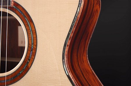 FURCH Red OOM-LC Акустическая гитара с кейсом купить в Москве: цены, доставка, фото FURCH Red OOM-LC Акустическая гитара с кейсом купить в Москве: цены, доставка, фото