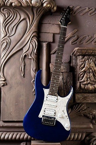 Электрогитара JET UAE 550 MBL купить в Москве: цены, доставка, фото Электрогитара JET UAE 550 MBL купить в Москве: цены, доставка, фото