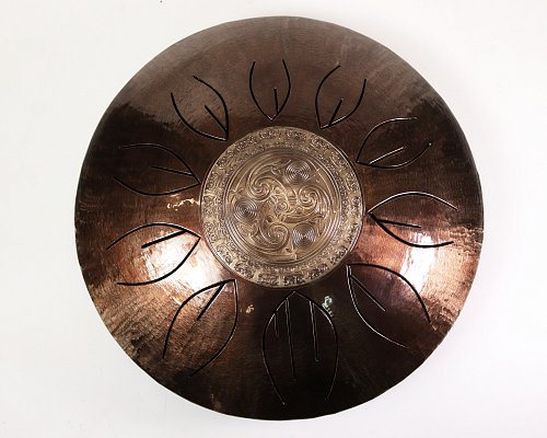 Глюкофон 40 см кованый с травленым рисунком, с обертонами купить в Москве: цены, доставка, фото Глюкофон 40 см кованый с травленым рисунком, с обертонами купить в Москве: цены, доставка, фото