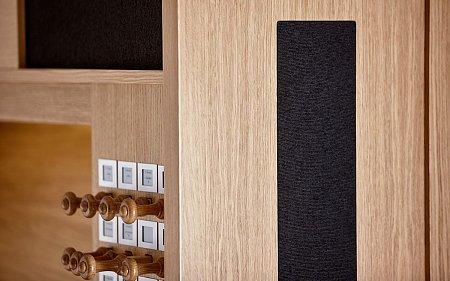 Johannus LiVE Series LiVE III купить в Москве: цены, доставка, фото Johannus LiVE Series LiVE III купить в Москве: цены, доставка, фото