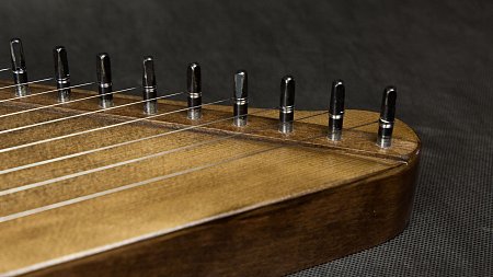 Гусли 18 струнные Финист Шлемовидные купить в Москве: цены, доставка, фото Гусли 18 струнные Финист Шлемовидные купить в Москве: цены, доставка, фото