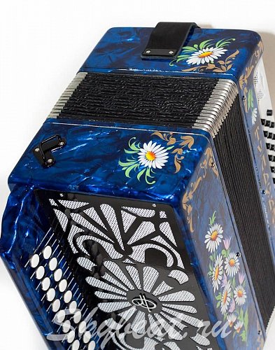 Тульская гармонь 301м с 2мя ремнями и чехлом купить в Москве: цены, доставка, фото Тульская гармонь 301м с 2мя ремнями и чехлом купить в Москве: цены, доставка, фото