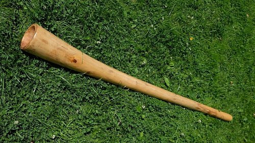 Диджериду из эвкалипта 150 см – До# продажа в Москве Диджериду из эвкалипта 150 см – До# купить в Москве: цены, доставка, фото