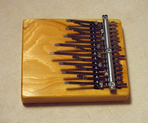 Ньюнг-ньюнг мбира, Строгий (ННМСт) купить в Москве: цены, доставка, фото Ньюнг-ньюнг мбира, Строгий (ННМСт) купить в Москве: цены, доставка, фото