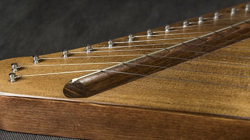 Гусли 18 струнные Финист Шлемовидные купить в Москве: цены, доставка, фото Гусли 18 струнные Финист Шлемовидные купить в Москве: цены, доставка, фото