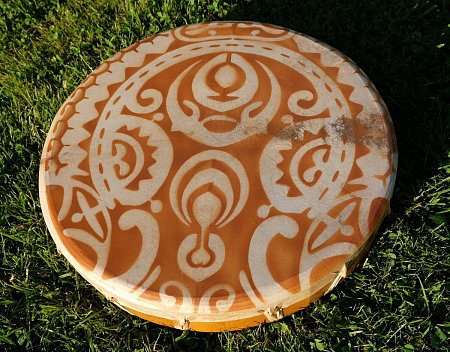 Бубен шаманский с рисунком 40 см (орнамент) купить в Москве: цены, доставка, фото Бубен шаманский с рисунком 40 см (орнамент) купить в Москве: цены, доставка, фото