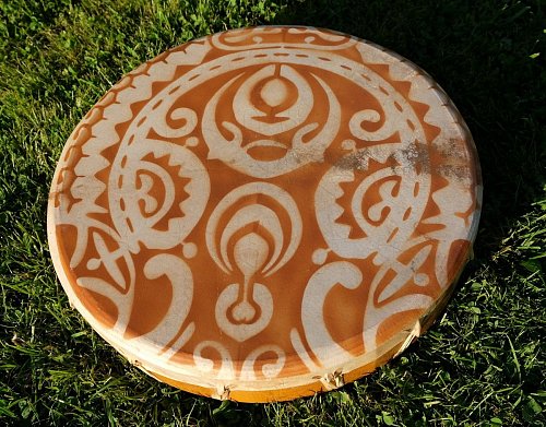 Бубен шаманский с рисунком 40 см (орнамент) купить в Москве: цены, доставка, фото Бубен шаманский с рисунком 40 см (орнамент) купить в Москве: цены, доставка, фото