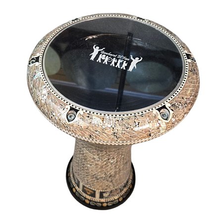 Дарбука Арабская Gawharet El fan 22 см The Feathers 2 + Чехол купить в Москве: цены, доставка, фото Дарбука Арабская Gawharet El fan 22 см The Feathers 2 + Чехол купить в Москве: цены, доставка, фото