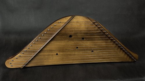 Гусли 18 струнные Финист Шлемовидные купить в Москве: цены, доставка, фото Гусли 18 струнные Финист Шлемовидные купить в Москве: цены, доставка, фото