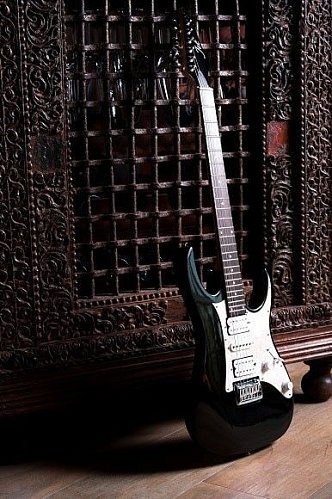 Электрогитара JET UAE 550 MBK купить в Москве: цены, доставка, фото Электрогитара JET UAE 550 MBK купить в Москве: цены, доставка, фото