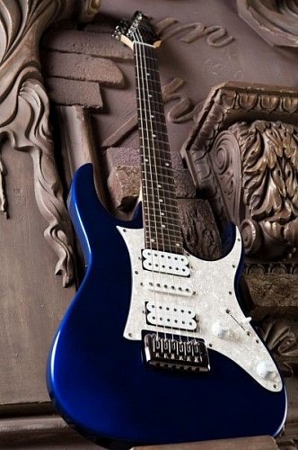 Электрогитара JET UAE 550 MBL купить в Москве: цены, доставка, фото Электрогитара JET UAE 550 MBL купить в Москве: цены, доставка, фото