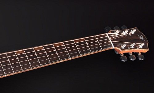 FURCH Pure Red OOM-SR Акустическая гитара с кейсом купить в Москве: цены, доставка, фото FURCH Pure Red OOM-SR Акустическая гитара с кейсом купить в Москве: цены, доставка, фото