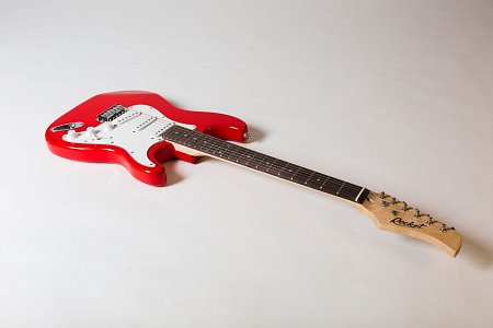 Электрогитара ROCKET ST-01/RD 39" купить в Москве: цены, доставка, фото Электрогитара ROCKET ST-01/RD 39" купить в Москве: цены, доставка, фото