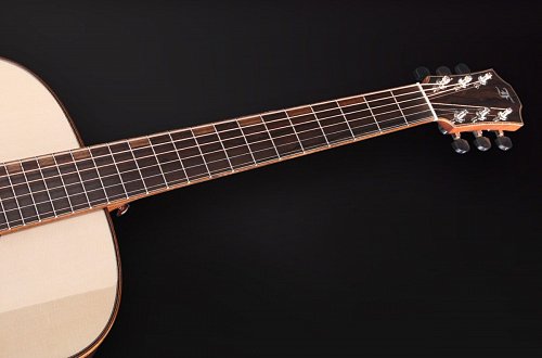 FURCH Pure Red D-SR Акустическая гитара с кейсом купить в Москве: цены, доставка, фото FURCH Pure Red D-SR Акустическая гитара с кейсом купить в Москве: цены, доставка, фото