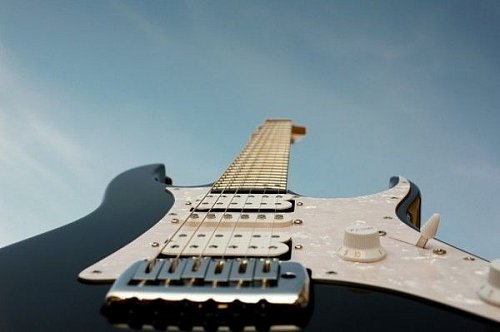 Электрогитара JET UAE 550 MBK купить в Москве: цены, доставка, фото Электрогитара JET UAE 550 MBK купить в Москве: цены, доставка, фото