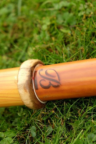 Диджерибон из австралийского эвкалипта и ПВХ – F, F#, E, D#, D, C#, C, B продажа в Москве Диджерибон из австралийского эвкалипта и ПВХ – F, F#, E, D#, D, C#, C, B купить в Москве: цены, доставка, фото