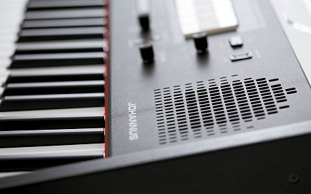 Johannus ONE Series ONE купить в Москве: цены, доставка, фото Johannus ONE Series ONE купить в Москве: цены, доставка, фото