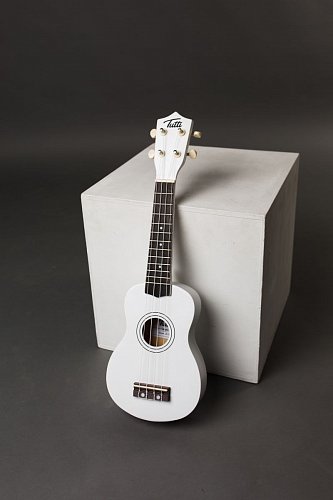 Укулеле сопрано TUTTI JR-12/WH купить в Москве: цены, доставка, фото Укулеле сопрано TUTTI JR-12/WH купить в Москве: цены, доставка, фото