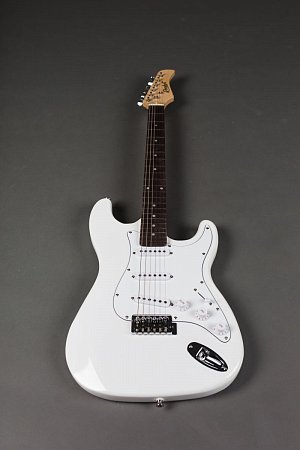 Электрогитара ROCKET ST-01/WH 39" купить в Москве: цены, доставка, фото Электрогитара ROCKET ST-01/WH 39" купить в Москве: цены, доставка, фото