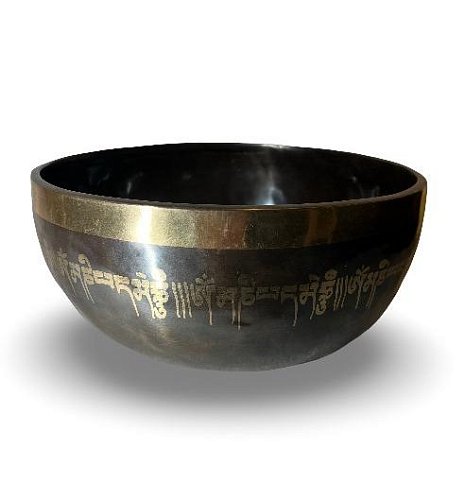 Кованая поющая чаша Carving с божеством SBBC-PR 23 см купить в Москве: цены, доставка, фото Кованая поющая чаша Carving с божеством SBBC-PR 23 см купить в Москве: цены, доставка, фото