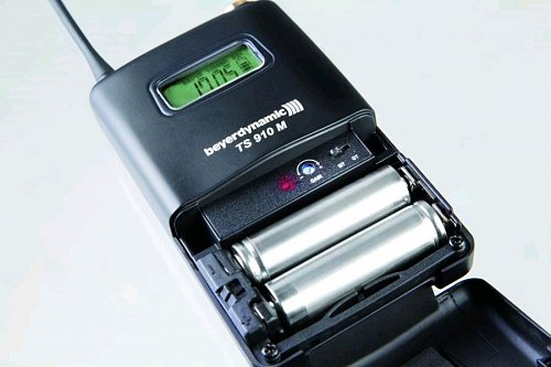 Купить BEYERDYNAMIC TS 910 C (646-682 МГц) #705659 Карманный передатчик радиосистемы в магазине Skybeat с доставкой Купить BEYERDYNAMIC TS 910 C (646-682 МГц) #705659 Карманный передатчик радиосистемы в магазине Skybeat с доставкой