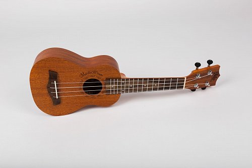 Укулеле сопрано MARTIN ROMAS MR-01F (21") (гавайская гитара) ЧЕХОЛ купить в Москве: цены, доставка, фото Укулеле сопрано MARTIN ROMAS MR-01F (21") (гавайская гитара) ЧЕХОЛ купить в Москве: цены, доставка, фото